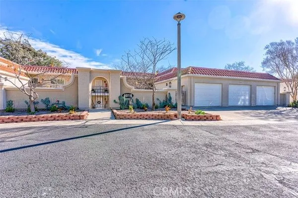 Property Slideshow image 2 of 30 | 4016 calle sonora este p, Laguna Woods, CA, 92637