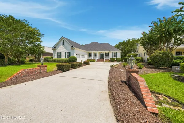 Property Slideshow image 3 of 79 | 2813 inverness cir, Southport, NC, 28461