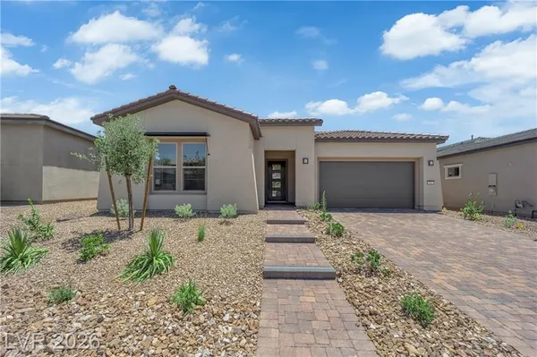 Property Slideshow image 2 of 54 | 32 stone yucca ct, Henderson, NV, 89011