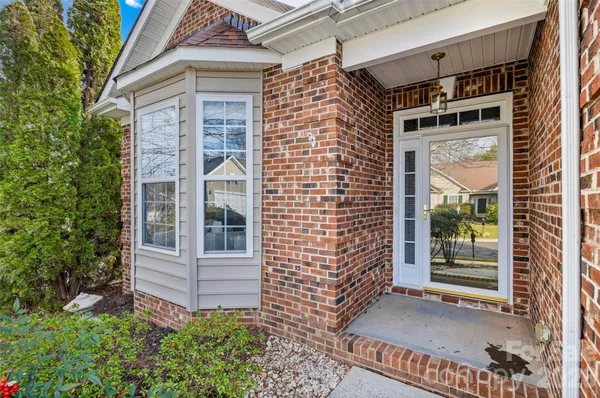 Property Slideshow image 2 of 32 | 2332 jade ln, Fort Mill, SC, 29708