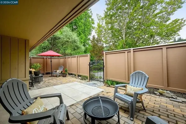Property Slideshow image 2 of 44 | 2308 pine knoll dr 2, Walnut Creek, CA, 94595