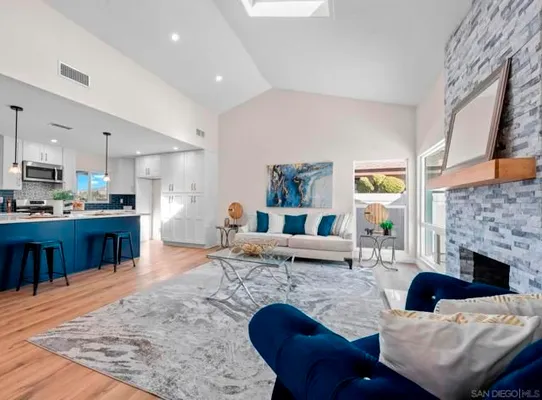 Property Slideshow image 2 of 22 | 12540 lomica dr, San Diego, CA, 92128