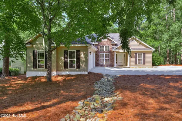 Property Slideshow image 3 of 45 | 264 fairway dr, Mccormick, SC, 29835
