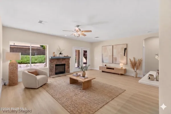 Property Slideshow image 3 of 35 | 7673 e circle wagons way, Prescott Valley, AZ, 86315