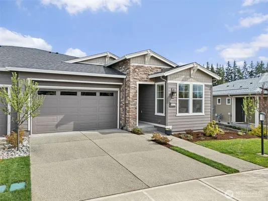 Property Slideshow image 3 of 38 | 15127 182nd ave, Bonney Lake, WA, 98391