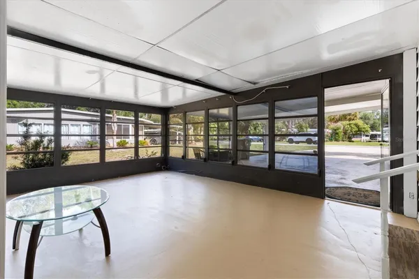 Property Slideshow image 3 of 32 | 5556 columbus cir, Wildwood, FL, 34785