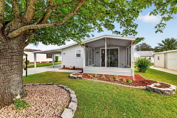 Property Slideshow image 3 of 23 | 728 prado dr, Lady Lake, FL, 32159