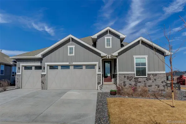 Property Slideshow image 2 of 50 | 8823 s quemoy ct, Aurora, CO, 80016