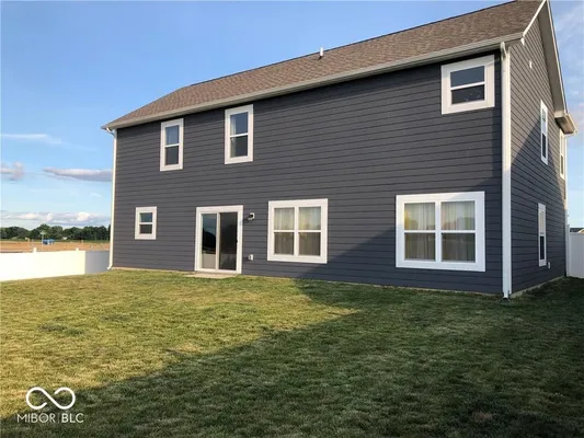 Property Slideshow image 2 of 10 | 9122 hemingway dr, Indianapolis, IN, 46239