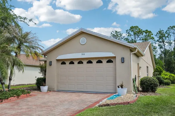 Property Slideshow image 2 of 61 | 516 millifiora ln, Poinciana, FL, 34759