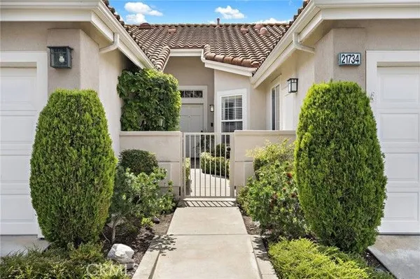 Property Slideshow image 3 of 53 | 21734 san leandro, Mission Viejo, CA, 92692