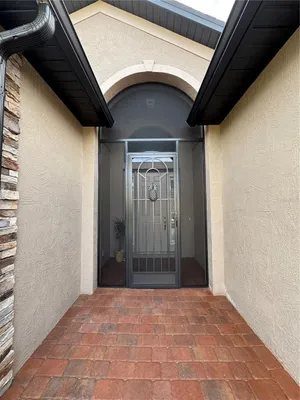 Property Slideshow image 3 of 36 | 1142 sawgrass dr, Winter Haven, FL, 33884