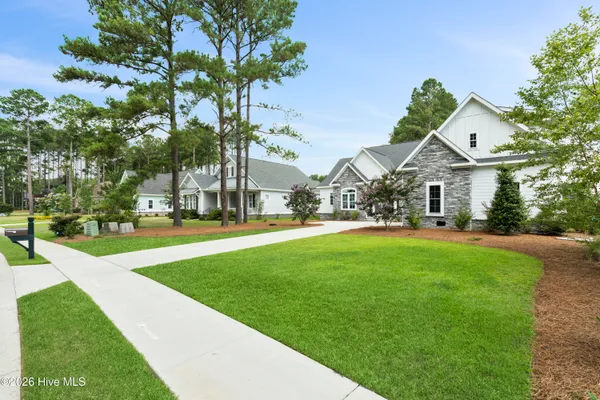 Property Slideshow image 2 of 67 | 378 autumn pheasant loop, Calabash, NC, 28467
