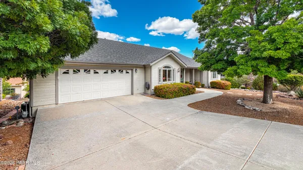Property Slideshow image 2 of 42 | 842 westin pass, Prescott, AZ, 86301
