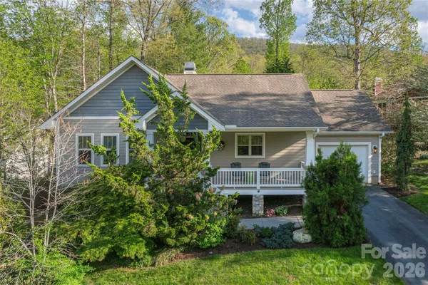 Property Slideshow image 2 of 35 | 22 sparkle dun dr, Biltmore Lake, NC, 28715