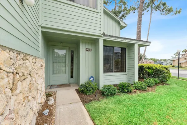Property Slideshow image 2 of 34 | 141 golden eye dr b, Daytona Beach, FL, 32119