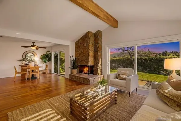 Property Slideshow image 3 of 38 | 1321 el corral ln, San Marcos, CA, 92078