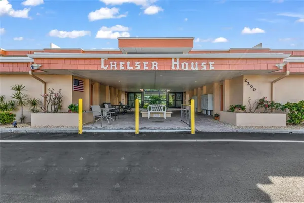 Property Slideshow image 2 of 25 | 2290 aaron st 213, Port Charlotte, FL, 33952