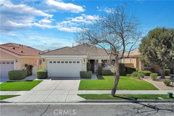 Property Slideshow image 2 of 75 | 1681 via borrego, Hemet, CA, 92545