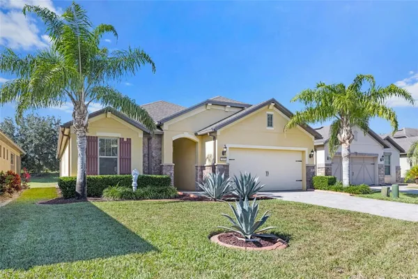 Property Slideshow image 3 of 62 | 337 alicante ct, Davenport, FL, 33837