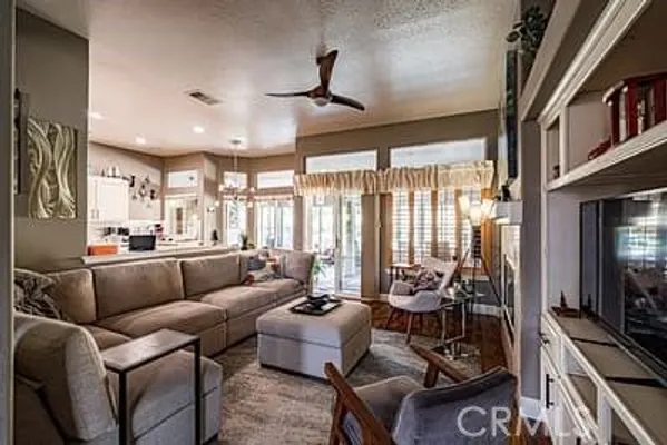 Property Slideshow image 3 of 26 | 1796 cashew tree st, Hemet, CA, 92545