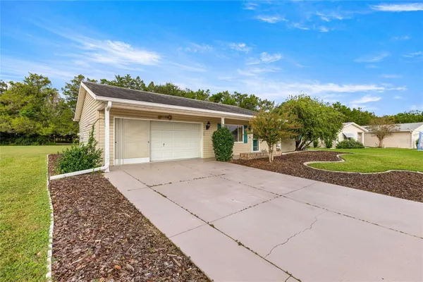 Property Slideshow image 3 of 33 | 10689 se 174th loop, Summerfield, FL, 34491