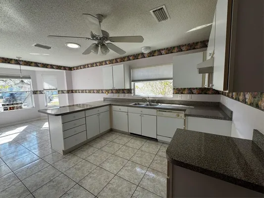 Property Slideshow image 3 of 14 | 144 costa mesa dr, Lady Lake, FL, 32159