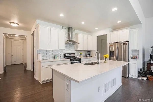 Property Slideshow image 2 of 12 | 6784 zebra grass ln, Parker, CO, 80138