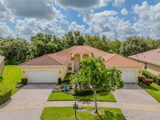 Property Slideshow image 2 of 84 | 16130 amethyst key dr, Wimauma, FL, 33598