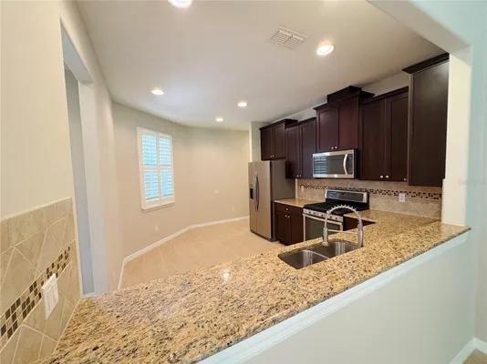 Property Slideshow image 3 of 21 | 116 la cresta ct, Davenport, FL, 33837