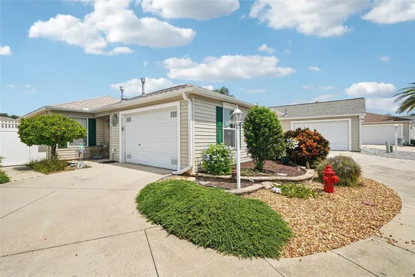 Property Slideshow image 2 of 33 | 523 richburg st, The Villages, FL, 32162