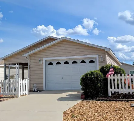 Property Slideshow image 3 of 18 | 2598 hialeah ave, The Villages, FL, 32162