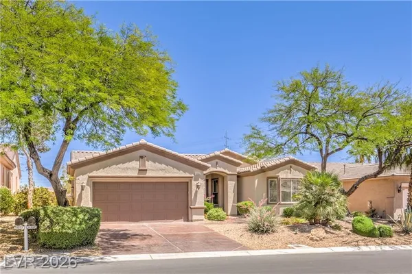 Property Slideshow image 3 of 37 | 10266 maggira pl, Las Vegas, NV, 89135