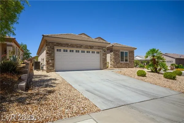 Property Slideshow image 2 of 35 | 2563 sargon st, Henderson, NV, 89044
