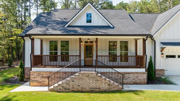 Property Slideshow image 2 of 62 | 126 elliott cir, Mc Cormick, SC, 29835