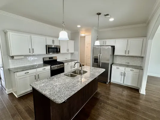 Property Slideshow image 3 of 11 | 1386 whispering oaks dr, Lebanon, TN, 37090