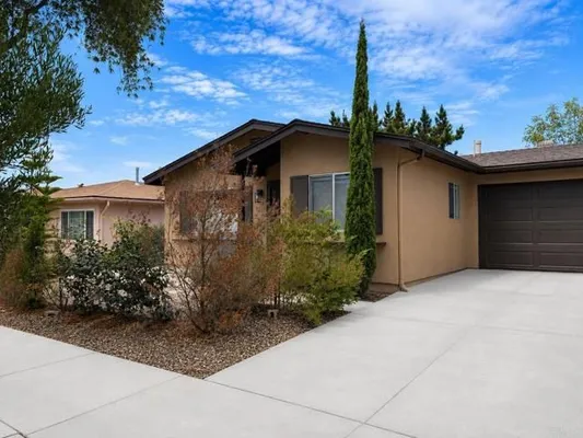 Property Slideshow image 2 of 26 | 3113 buena hills dr, Oceanside, CA, 92056