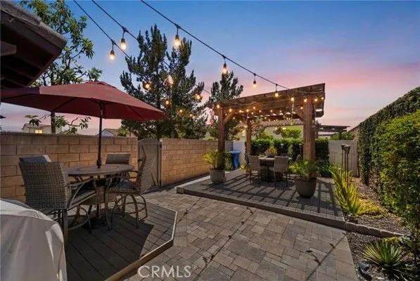 Property Slideshow image 3 of 48 | 10832 flora park, Cypress, CA, 90720