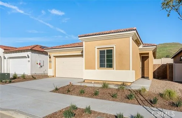 Property Slideshow image 2 of 49 | 23686 highvale dr, Corona, CA, 92883