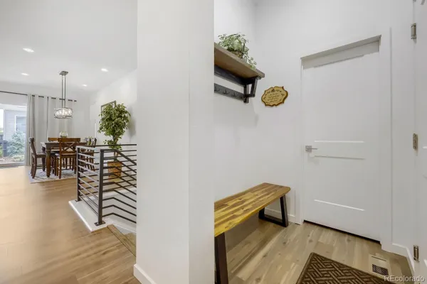 Property Slideshow image 3 of 41 | 11460 stonewash ln, Littleton, CO, 80125