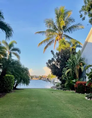 Property Slideshow image 2 of 72 | 618 islebay dr, Apollo Beach, FL, 33572