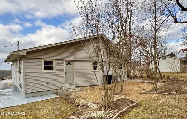 Property Slideshow image 2 of 31 | 119 eagle ln, Crossville, TN, 38558