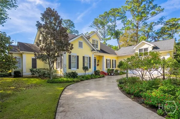 Property Slideshow image 2 of 47 | 2 cannon ln, Savannah, GA, 31411