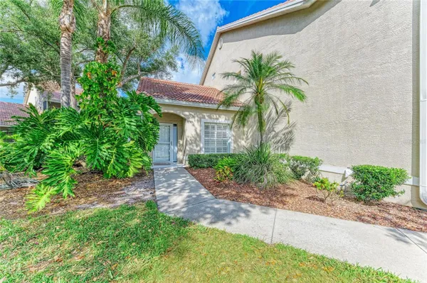 Property Slideshow image 2 of 51 | 6805 fairview ter 23-101, Bradenton, FL, 34203