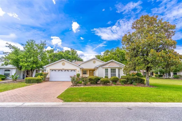 Property Slideshow image 2 of 62 | 8722 sw 83rd loop, Ocala, FL, 34481