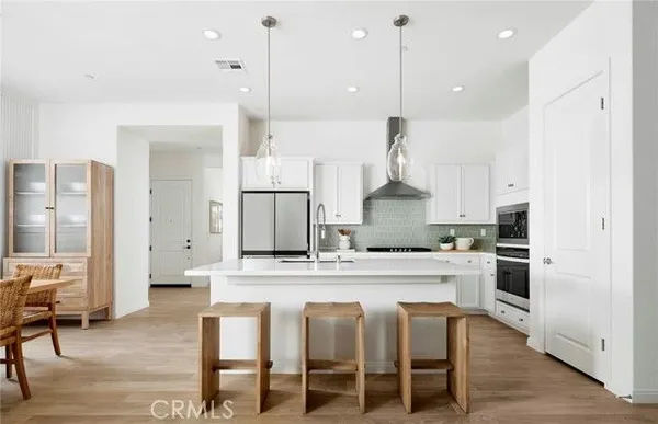 Property Slideshow image 3 of 10 | 11949 hillsong dr, Corona, CA, 92883