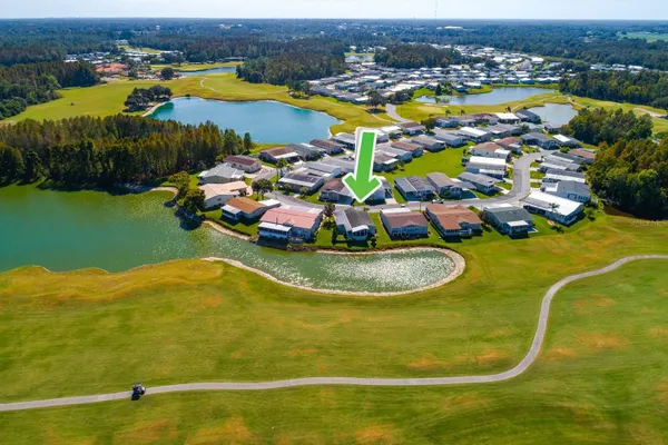 Property Slideshow image 2 of 48 | 2352 peavine cir # 1016, Lakeland, FL, 33810