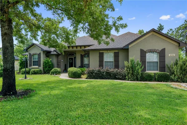 Property Slideshow image 2 of 67 | 4950 sw 114th street rd, Ocala, FL, 34476