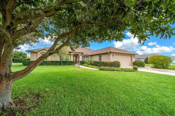 Property Slideshow image 3 of 32 | 4853 nw 32nd st, Ocala, FL, 34482