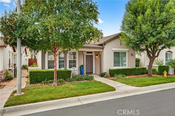 Property Slideshow image 2 of 65 | 8197 doral ln, Hemet, CA, 92545